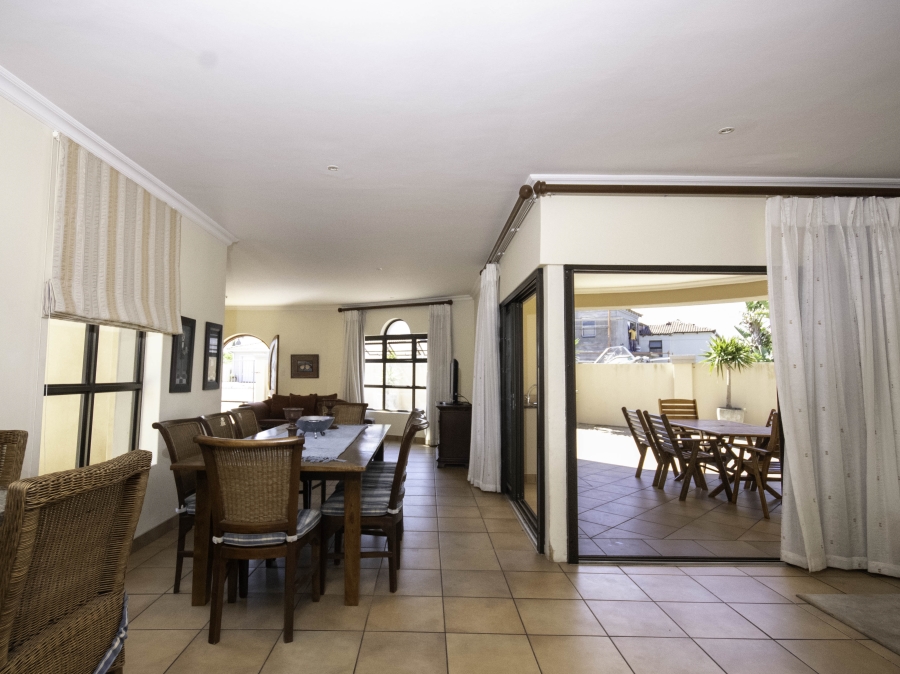 4 Bedroom Property for Sale in St Francis On Sea Eastern Cape